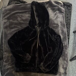 Time and Tru Black Plush Jacket Faux Fur